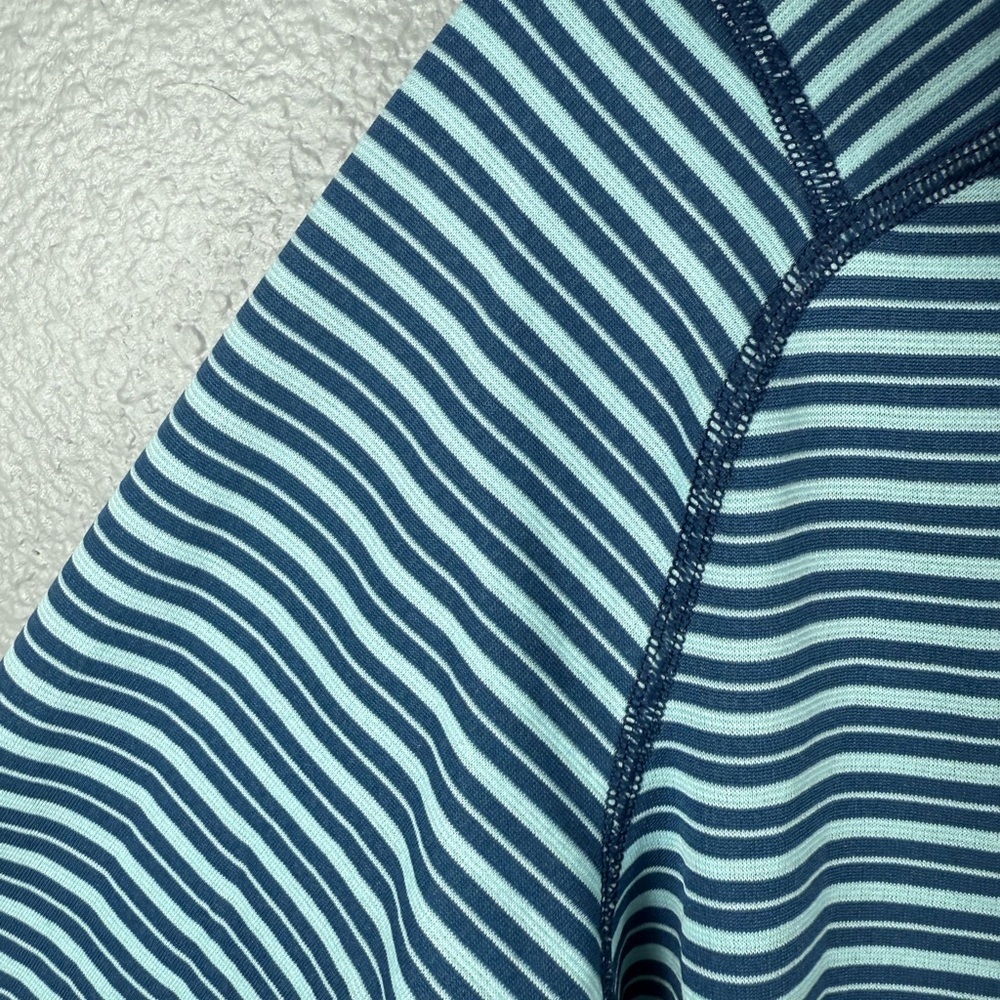 Patagonia Men’s Striped Blue Lightweight Layer Collared 3/4 Zip Activewear Small - Picture 8 of 11